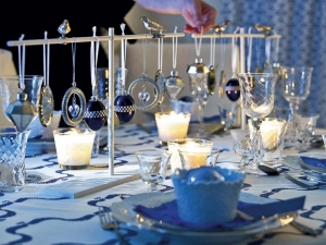 Na dekorativní stojánek ze série Kalt můžete zavěsit nejrůznější ozdoby, pořídíte jej za 39 Kč (IKEA). Na dekorativní stojánek ze série Kalt můžete zavěsit nejrůznější ozdoby, pořídíte jej za 39 Kč (IKEA).