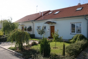 Koupě nemovitosti je pro většinu z nás dlouhodobou investicí a je tak dobré si rozmyslet, kde a jak vlastně chceme bydlet. Koupě nemovitosti je pro většinu z nás dlouhodobou investicí a je tak dobré si rozmyslet, kde a jak vlastně chceme bydlet.