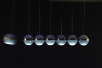 Závěsné svítidlo Balls (Louis Poulsen Lighting), LED diody, BULB. Závěsné svítidlo Balls (Louis Poulsen Lighting), LED diody, BULB.