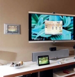 Je úplně jedno, zda se systém rozhodnete ovládat dotykem prstu na obrazovce TV, iPadu či iPodu nebo na displeji chytrého telefonu. Je úplně jedno, zda se systém rozhodnete ovládat dotykem prstu na obrazovce TV, iPadu či iPodu nebo na displeji chytrého telefonu.