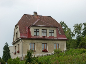 Rekonstrukce střechy tradiční vícegenerační vily Rekonstrukce střechy tradiční vícegenerační vily