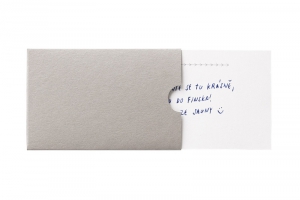 Na nevšední výstavě papelote:carta v galerii CzechDesign se určitě nebude nikdo nudit, ani děti. Na nevšední výstavě papelote:carta v galerii CzechDesign se určitě nebude nikdo nudit, ani děti.