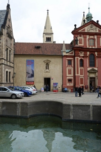 V krásných prostorách Jiřského kláštera na Pražském Hradě se ve dnech 15. 9. – 12. 10. 2014 představí vybrané práce dětí, které letos kreslily a malovaly na téma „architektonický detail“. V krásných prostorách Jiřského kláštera na Pražském Hradě se ve dnech 15. 9. – 12. 10. 2014 představí vybrané práce dětí, které letos kreslily a malovaly na téma „architektonický detail“.