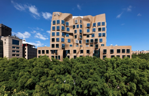 8. ročník mezinárodní soutěže cihlových staveb Brick Award vyhlášen (Dr. Chau Wing Building, Austrálie) 8. ročník mezinárodní soutěže cihlových staveb Brick Award vyhlášen (Dr. Chau Wing Building, Austrálie)